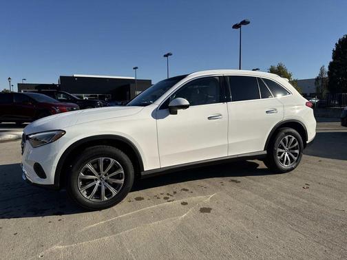 2026 Mercedes-Benz GLC 300 Base 4MATIC