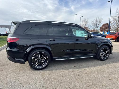 2026 Mercedes-Benz GLS 450 4MATIC