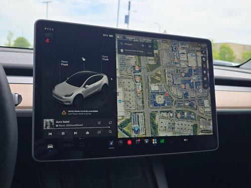 White 2025 Tesla Model Y Long Range