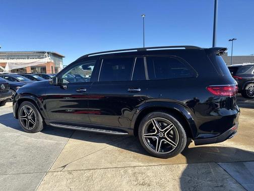 2026 Mercedes-Benz GLS 450