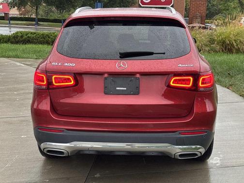 2022 Mercedes-Benz GLC 300 Base 4MATIC