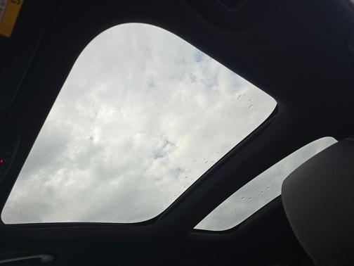 2026 Mercedes-Benz GLB 250 Base 4MATIC