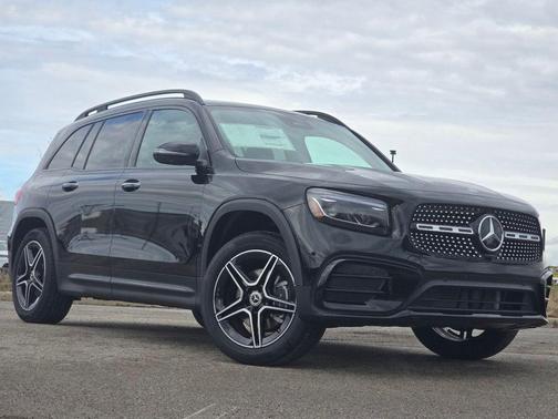 2026 Mercedes-Benz GLB 250 Base 4MATIC