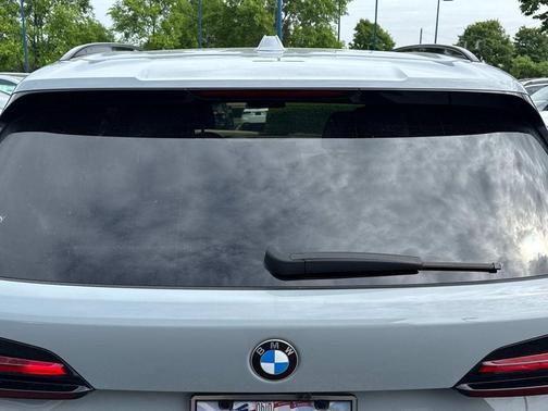 2024 BMW X5 M60i