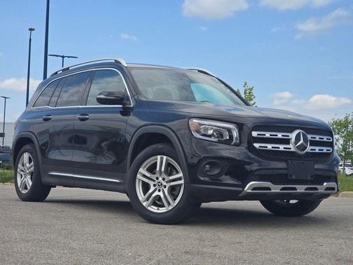 Midnight Black 2023 Mercedes-Benz GLB 250 Base 4MATIC