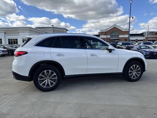 2026 Mercedes-Benz GLC 300 Base 4MATIC