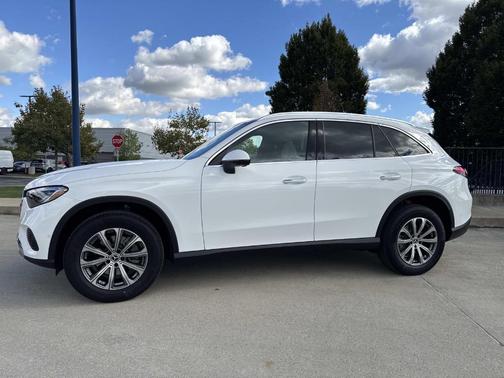 2026 Mercedes-Benz GLC 300 Base 4MATIC