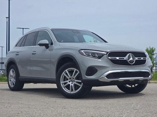 Alpine Gray 2026 Mercedes-Benz GLC 300 Base 4MATIC
