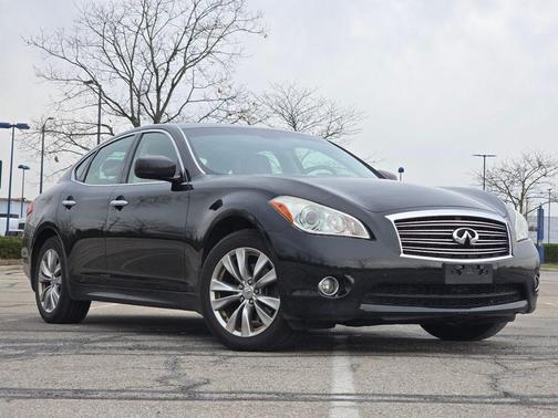2012 INFINITI M37x Base