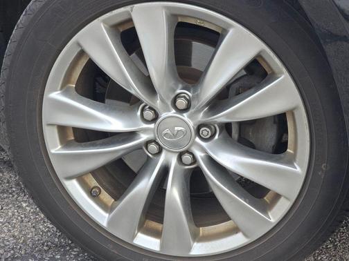 2012 INFINITI M37x Base