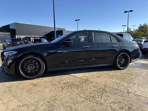 2026 Mercedes-Benz AMG S 63 E Base