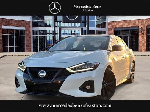 2021 Nissan Maxima SR