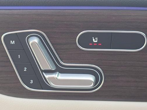 Metallic 2026 Mercedes-Benz GLB 250 Base 4MATIC