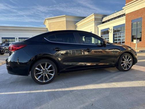 2018 Mazda Mazda3 Touring