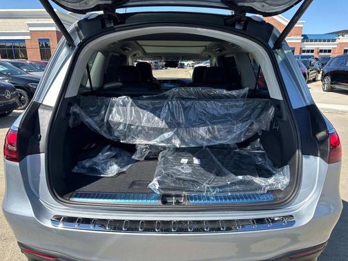 2026 Mercedes-Benz GLS 450 