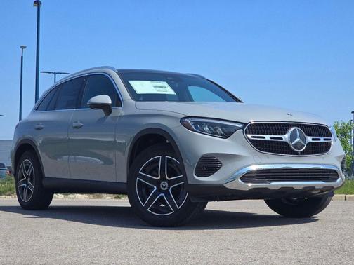 Alpine Gray 2026 Mercedes-Benz GLC 300 Base 4MATIC