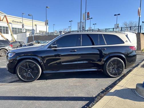 2025 Mercedes-Benz Maybach GLS 600 4MATIC