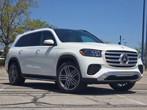 Polar White 2025 Mercedes-Benz GLS 450 4MATIC