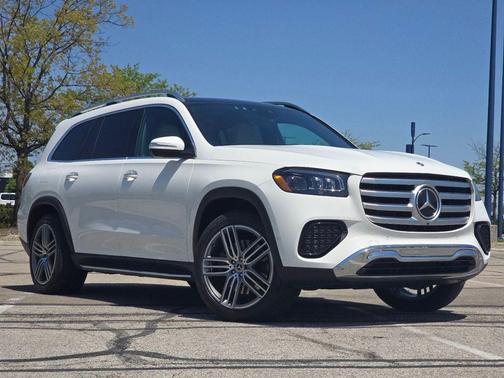 Polar White 2025 Mercedes-Benz GLS 450 4MATIC