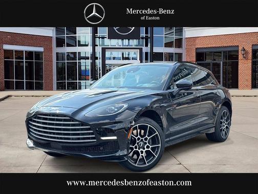 2023 Aston Martin DBX 707