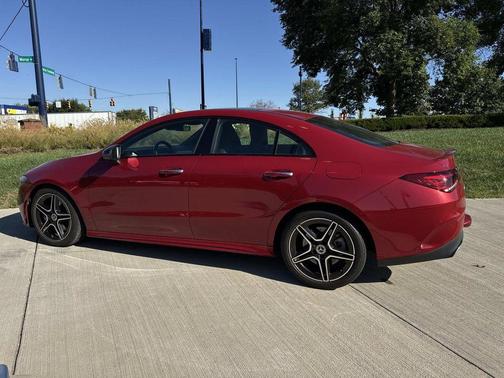 2023 Mercedes-Benz CLA 250 Base 4MATIC