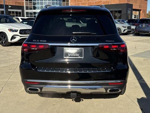 2026 Mercedes-Benz GLS 450 4MATIC