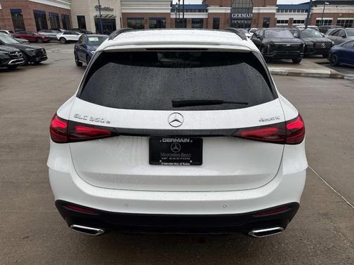 2026 Mercedes-Benz GLC 350e Base 4MATIC