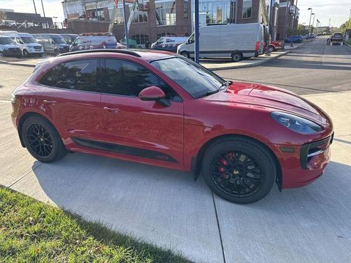 2021 Porsche Macan GTS
