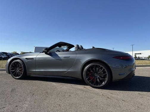 2022 Mercedes-Benz AMG SL 55 Base
