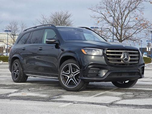2026 Mercedes-Benz GLS 450 4MATIC