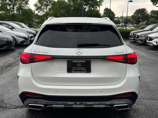 2025 Mercedes-Benz GLC 300 Base 4MATIC