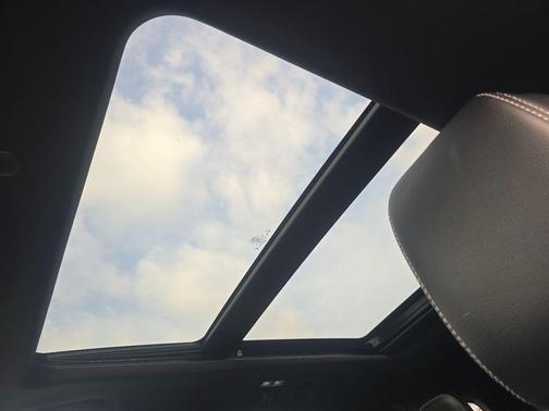 Rapid Red Metallic Tinted Clearcoat 2023 Ford Explorer ST