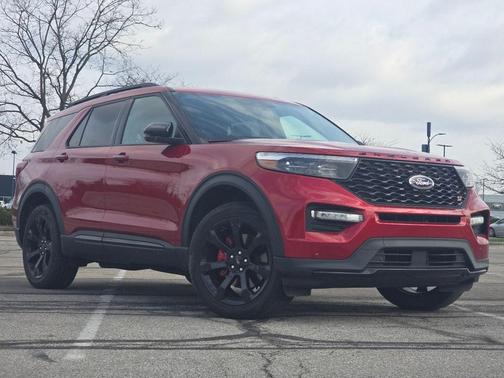 Rapid Red Metallic Tinted Clearcoat 2023 Ford Explorer ST