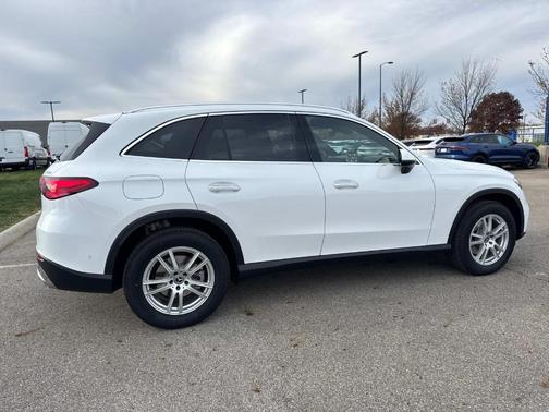 2026 Mercedes-Benz GLC 300 Base 4MATIC