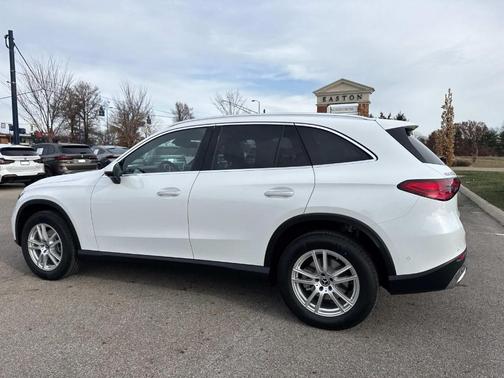 2026 Mercedes-Benz GLC 300 Base 4MATIC