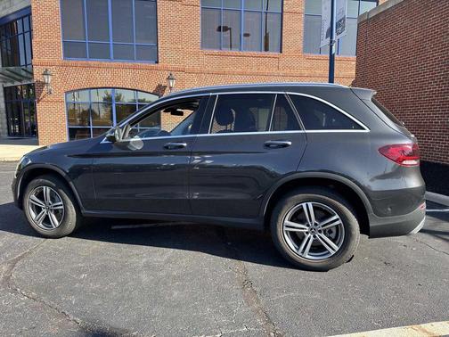 2021 Mercedes-Benz GLC 300 Base 4MATIC