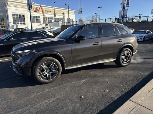 2025 Mercedes-Benz GLC 300 Base 4MATIC