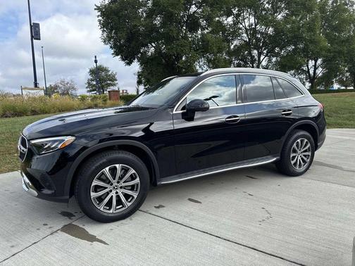2025 Mercedes-Benz GLC 300 Base 4MATIC