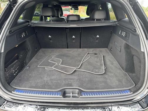 2025 Mercedes-Benz GLC 300 Base 4MATIC