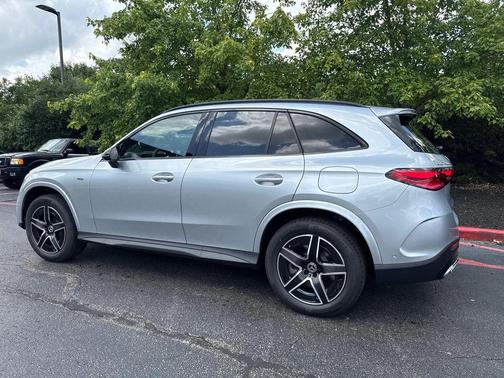 2025 Mercedes-Benz GLC 350e Base 4MATIC