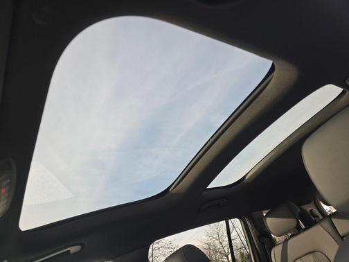 2026 Mercedes-Benz GLB 250 Base 4MATIC