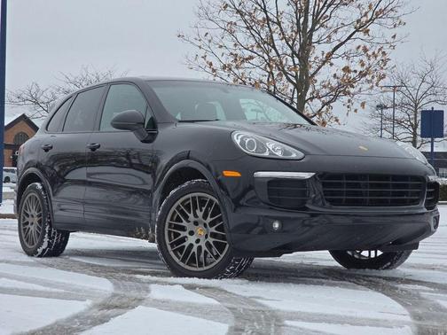 2018 Porsche Cayenne Platinum Edition