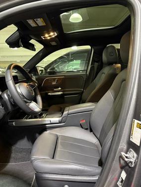 2026 Mercedes-Benz GLB 250 Base 4MATIC