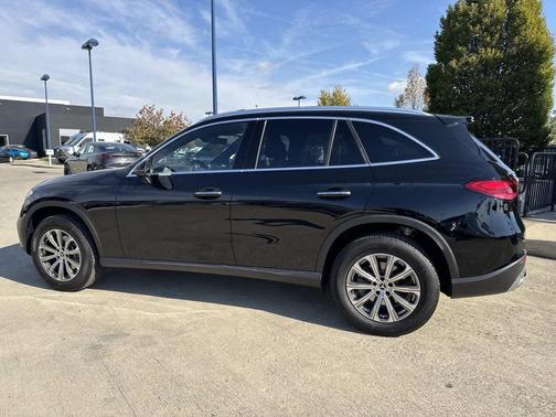 2026 Mercedes-Benz GLC 300 Base 4MATIC