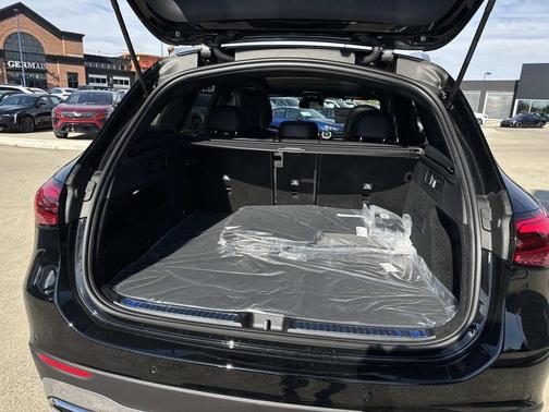 2026 Mercedes-Benz GLC 300 Base 4MATIC