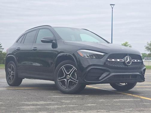 Midnight Black 2026 Mercedes-Benz GLA 250 Base 4MATIC