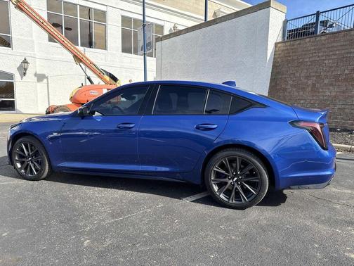 2022 Cadillac CT5 Sport AWD