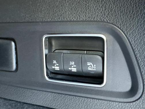 2026 Mercedes-Benz GLS 450 4MATIC