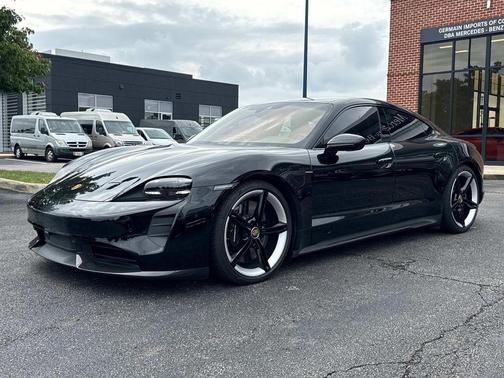 2024 Porsche Taycan Turbo S