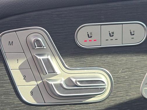 2026 Mercedes-Benz GLS 450 4MATIC